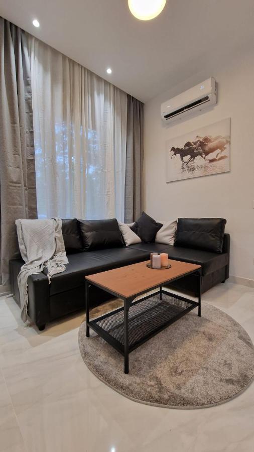 La Promesa Apartment Madrid Exterior photo